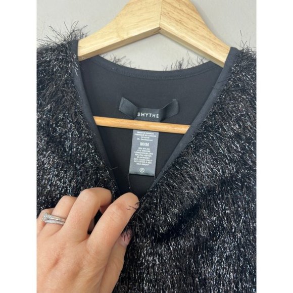 NWT Smythe Tinsel Sleeveless Crop Black Crewneck Blouse Top - Picture 4 of 7